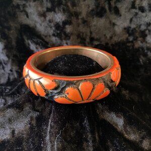 Vintage 60s‎ Flower Power Carved Lucite Brass Bracelet Orange Black 3" D